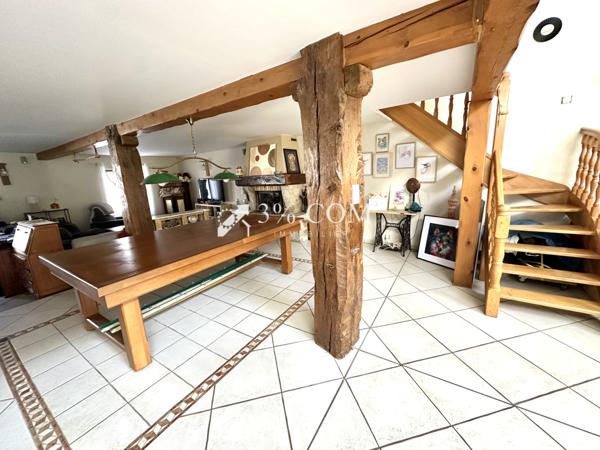 Maison de village 7 pièce(s) 3 chambre(s) 223 m²