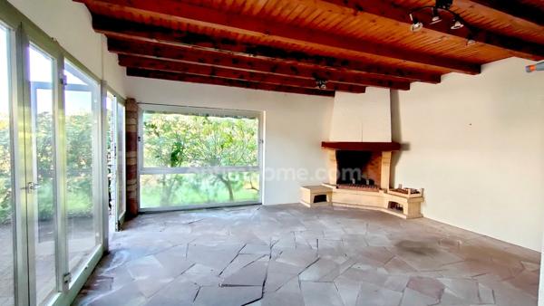 BAERENTHAL – MAISON DE CARACTÈRE D’ENVIRON 195 M² SUR + de 20 ARES