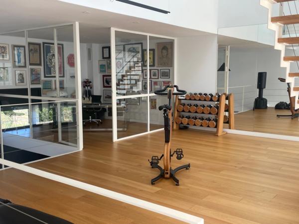 Maison à vendre 6 pièces AIX EN PROVENCE (13) maison contemporaine au style unique