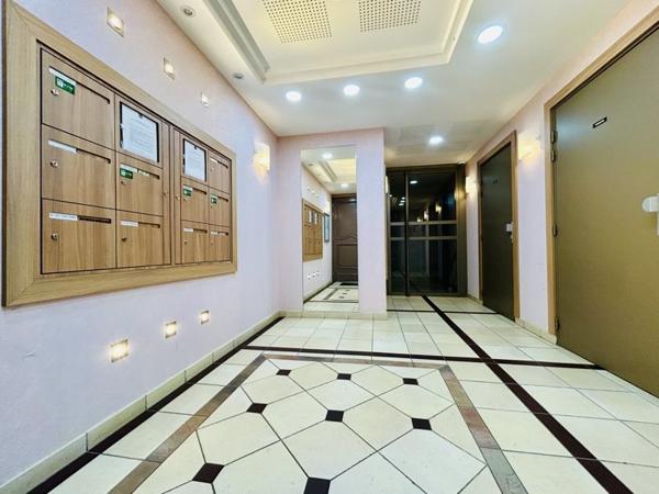 Appartement à louer 1 160 € CC L'Isle-Adam 2 p 44 m² DPE C