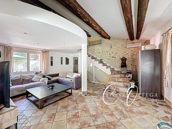 Maison Vigneronne avec Garage terrasse et jardin