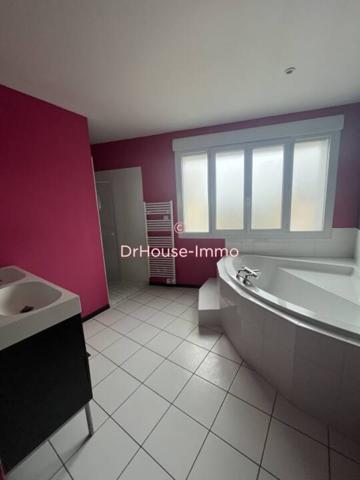 Appartement à louer 6 pièces de 250 m²