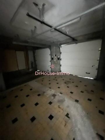 Appartement à louer 6 pièces de 250 m²