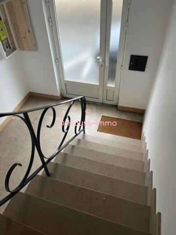 Appartement à louer 6 pièces de 250 m²