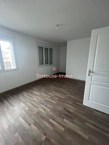 Appartement à louer 6 pièces de 250 m²