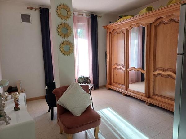 2 APPARTEMENTS T2Bis et STUDIO