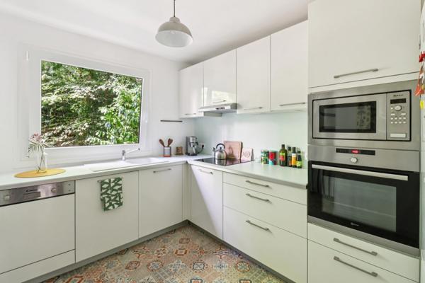 (91190) GIF-SUR-YVETTE - RER B LA HACQUINIERE - 2/3 CHAMBRES - BALCON - CALME - PAS DE VIS À VIS - CAVE - PARKING PRIVATIF