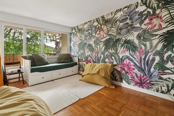 (91190) GIF-SUR-YVETTE - RER B LA HACQUINIERE - 2/3 CHAMBRES - BALCON - CALME - PAS DE VIS À VIS - CAVE - PARKING PRIVATIF