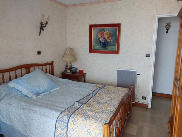 SUPERBE VUE PORT ET MER 3 PIECES EN ETAGE ELEVE