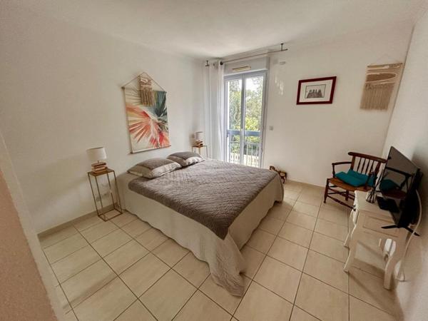 Appartement à FREJUS, 83370 - 2 pièces 55m²