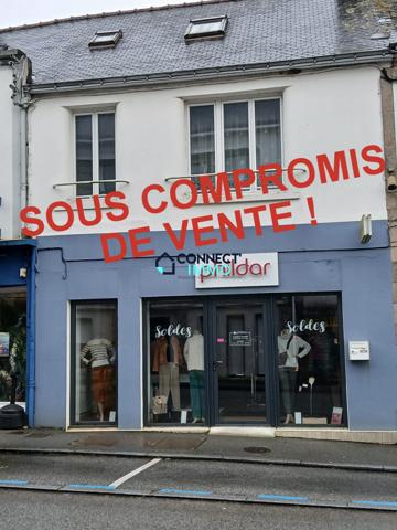 Local commercial avec un appartement.