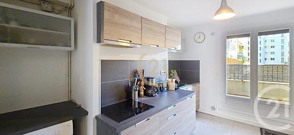 Appartement F3 à vendre  3 pièces - 72,80 m2 PERPIGNAN - 66