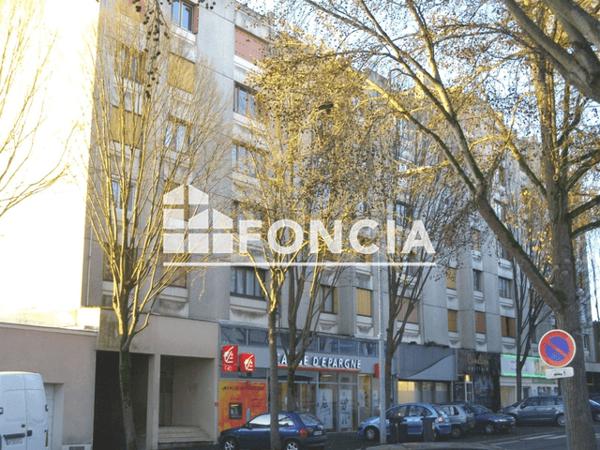 Location Studio 13.94 m² - 49-51-53 AVENUE DU GENERAL PATTON Angers 49000