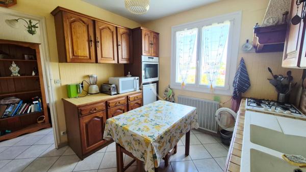 Maison Saintes 4 pièce(s) 81.50 m2