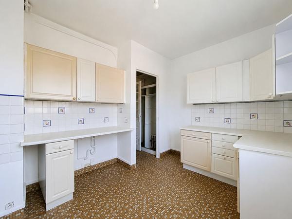 Appartement 4 pièces de 88.59 m² - Saint-Germain-en-Laye