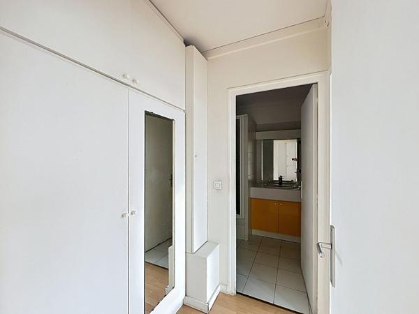 Appartement Paris 2 pièce(s) 39.5 m2