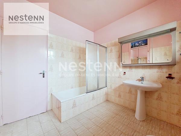 SAINT JEAN DE BRAYE - maison familiale - 4 chambres- garage et sous sol complet - 10 minutes à pieds du bourg