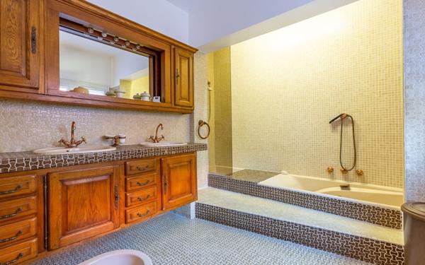 Maison à vendre    6 pièces • 180 m2 Montgeron