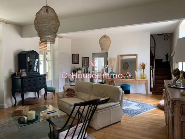 Maison à vendre 10 pièces de 292 m²