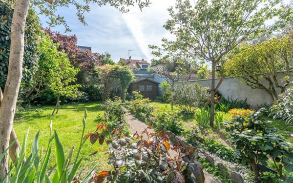 Maison à vendre    6 pièces • 144,14 m2 Maisons-Alfort