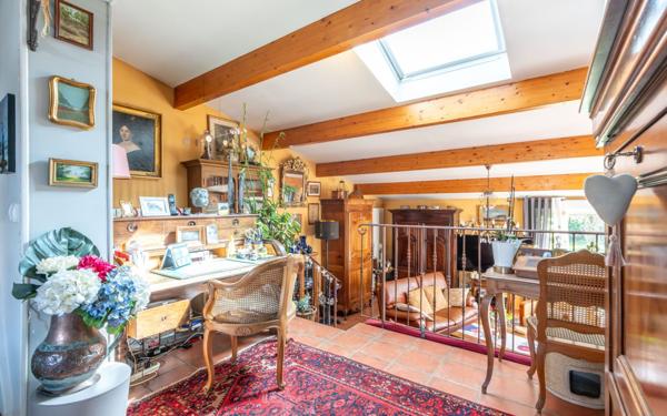 Maison à vendre    6 pièces • 144,14 m2 Maisons-Alfort