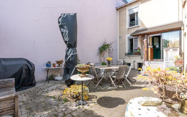 Maison à vendre    6 pièces • 144,14 m2 Maisons-Alfort