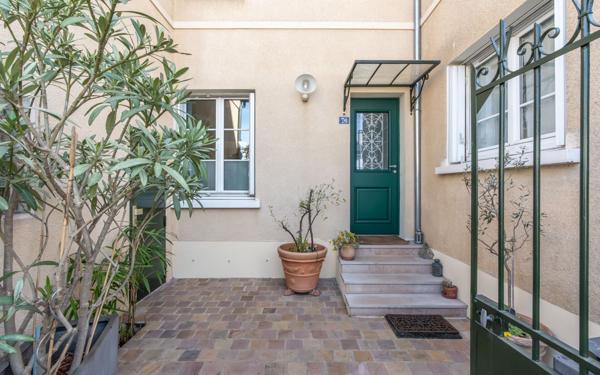 Maison à vendre    6 pièces • 144,14 m2 Maisons-Alfort