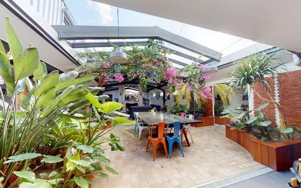 Maison à vendre    4 pièces • 241,56 m2 Asnières-sur-Seine
