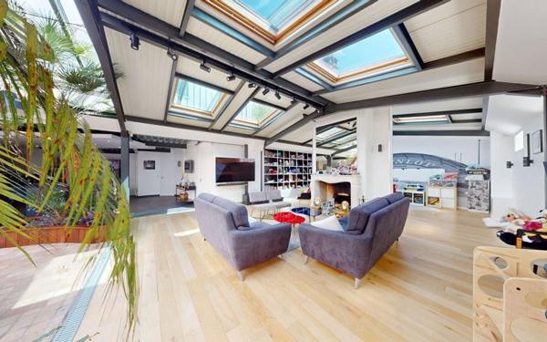 Maison à vendre    4 pièces • 241,56 m2 Asnières-sur-Seine