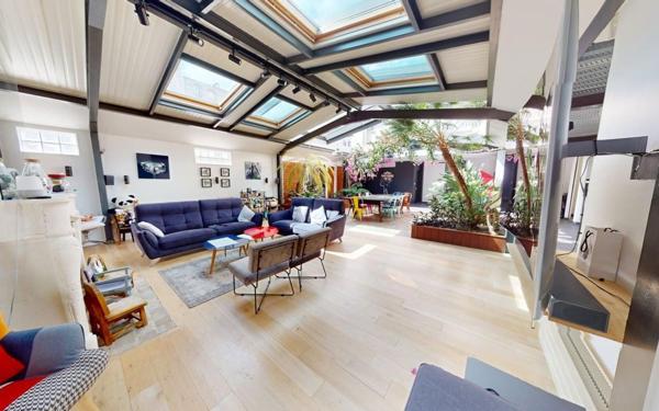 Maison à vendre    4 pièces • 241,56 m2 Asnières-sur-Seine