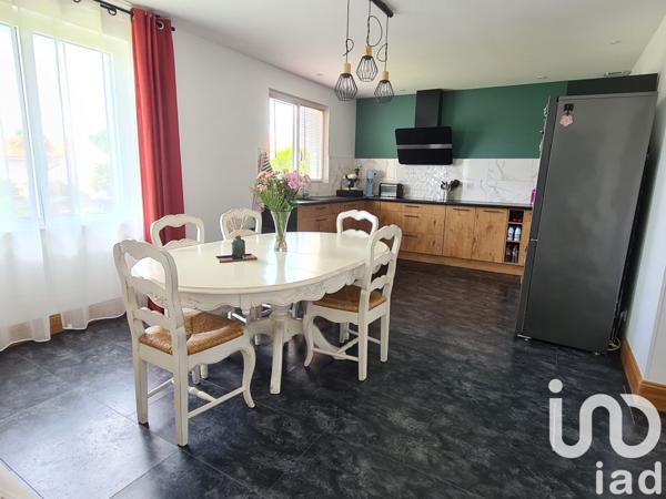 Maison à vendre 6 pièces 120 m² Surgères