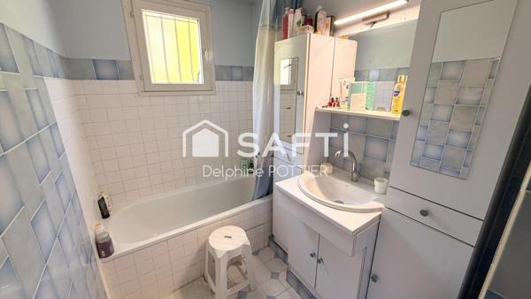 Pavillon plain-pied sur sous-sol total, 4p., 2 chambres