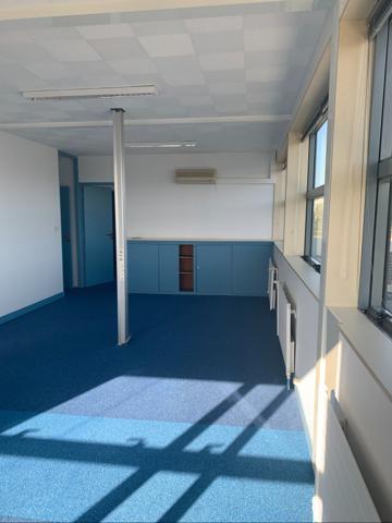 Location / Local Commercial