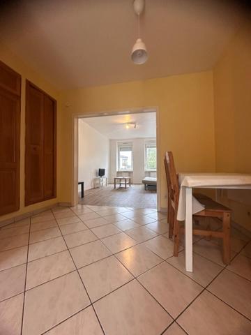 Immeuble constitué de 3 logeemnts loués
