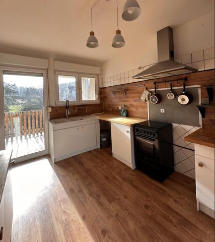 Immeuble constitué de 3 logeemnts loués
