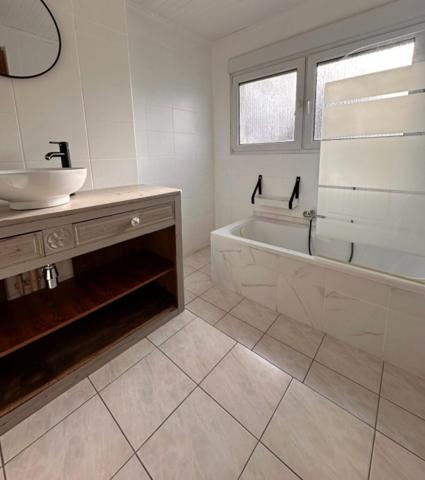 Immeuble constitué de 3 logeemnts loués