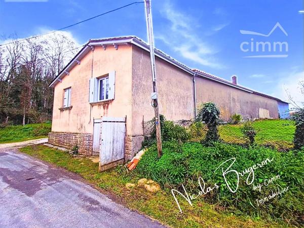 Maison à rénover avec dépendance et grand terrain – Le Fouilloux