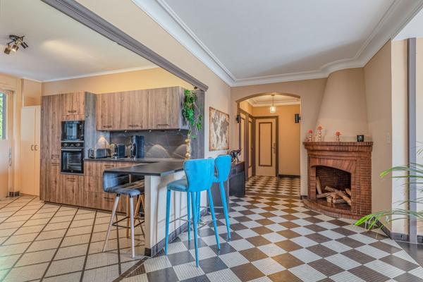 Vente Appartement de luxe Caluire-et-Cuire 6 Pièces 142.48 m²