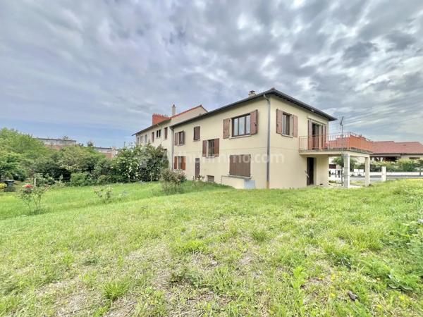 Vente                                                      Maison
                        
                     6 pièces                      226 m2                     à Clermont-Ferrand