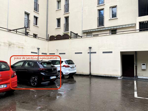 ANNECY secteur Balmettes A VENDRE STUDIO MEUBLE