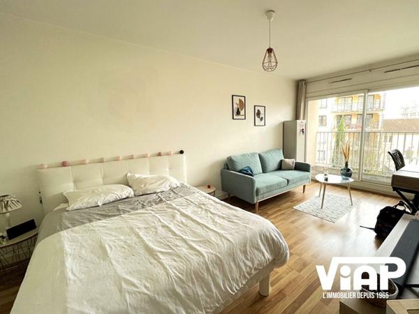 LIMOGES STUDIO DE 34 m² NON MEUBLE PROCHE CHURCHILL , Limoges