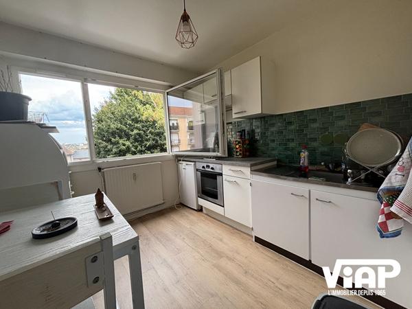 LIMOGES STUDIO DE 34 m² NON MEUBLE PROCHE CHURCHILL , Limoges