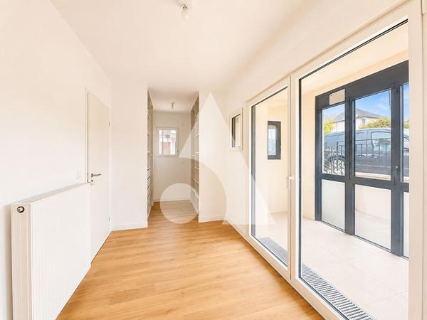 Appartement 5 pièces 128.37 m2