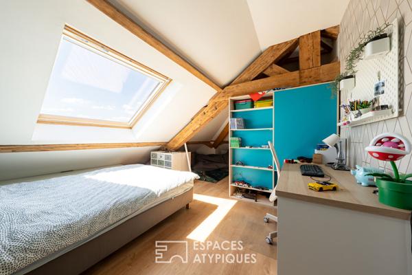 Loft lumineux dans une ancienne usine de textile