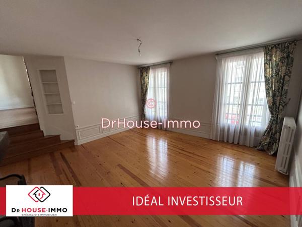 Immeuble à vendre 10 pièces de 300 m²
