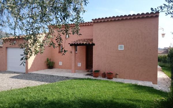 Maison à louer    3 pièces •  Carros