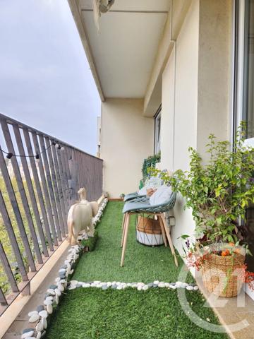 Appartement F4 à vendre  4 pièces - 79,70 m2 LYON - 69008