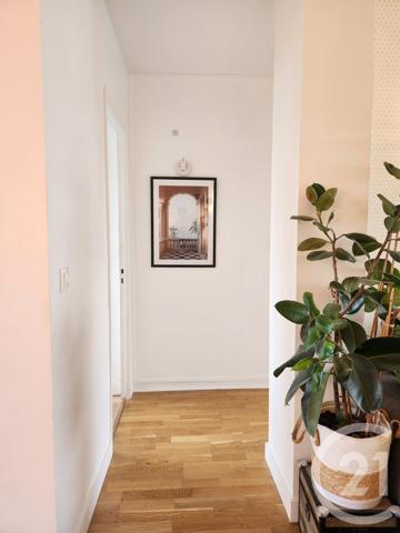 Appartement F4 à vendre  4 pièces - 79,70 m2 LYON - 69008