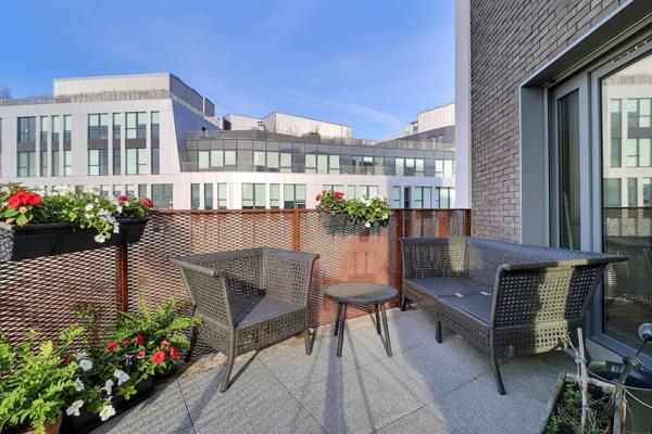 À vendre : Appartement 4 pièces avec vue sur la Tour Eiffel à Saint Denis