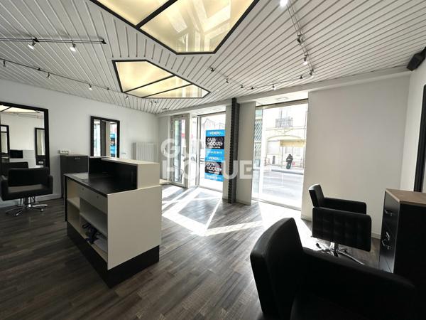 LOCAL COMMERCIAL à vendre de 52 m²